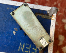 Load image into Gallery viewer, 1974 Shin-ei Companion 8T-R Fuzz-Wah
