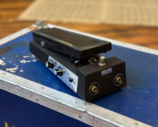 Shin-ei Companion 8T-R - Fuzz Wah