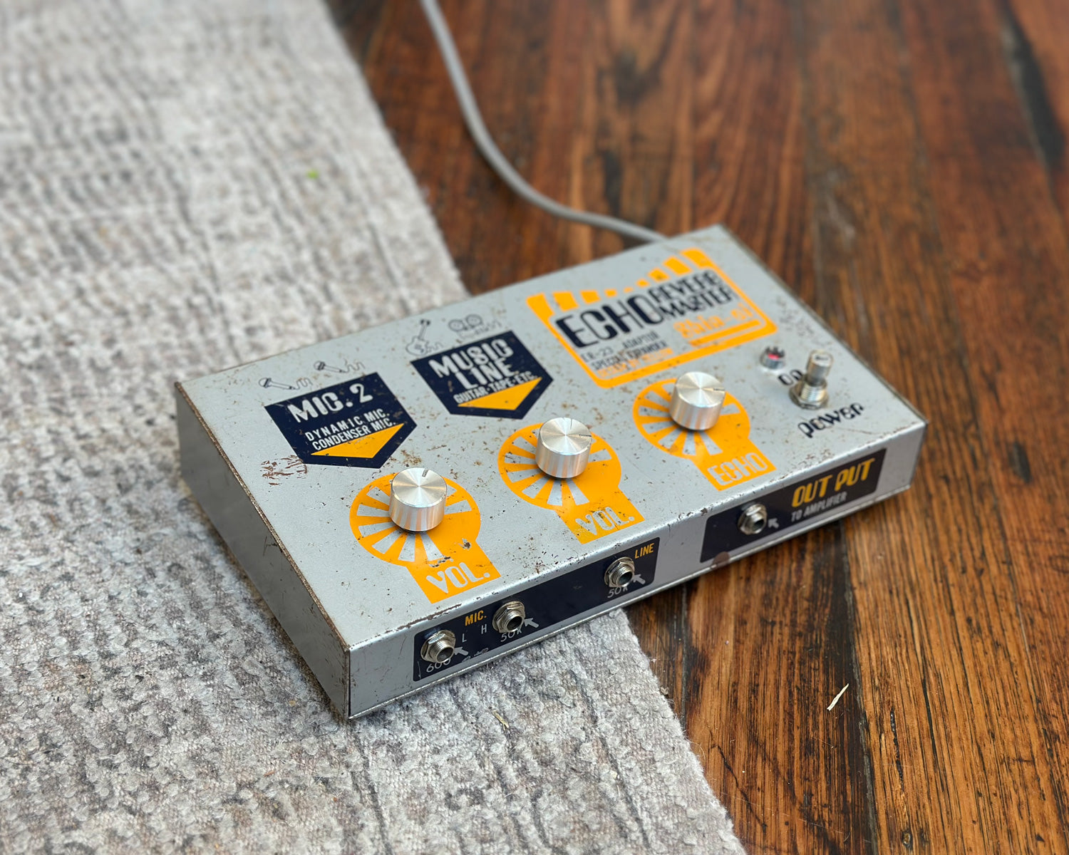 ECHO REVERB MASTER ギターエフェクター