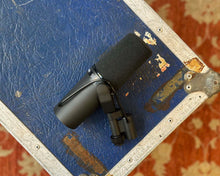 Load image into Gallery viewer, Shure SM7B Vocal Microphone

