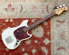 Load image into Gallery viewer, Squier Classic Vibe 60s Mustang Bass - Olympic White

