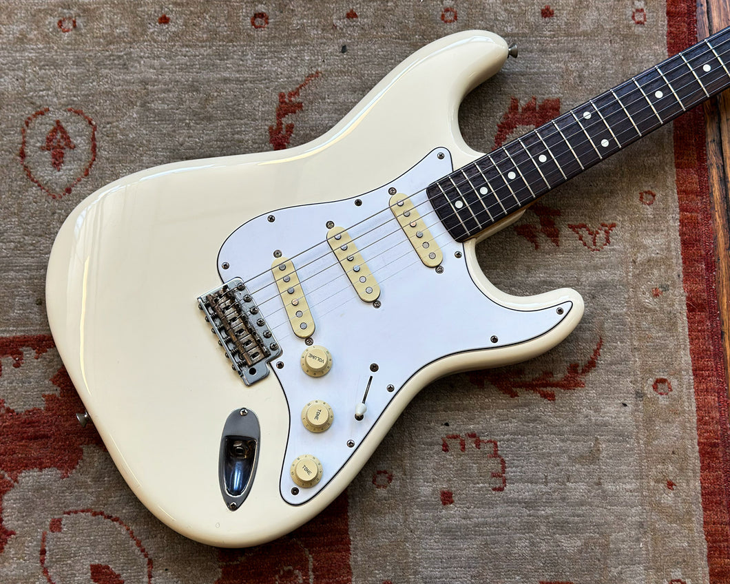 1987  'E' Serial Squier by FenderStratocaster MIJ