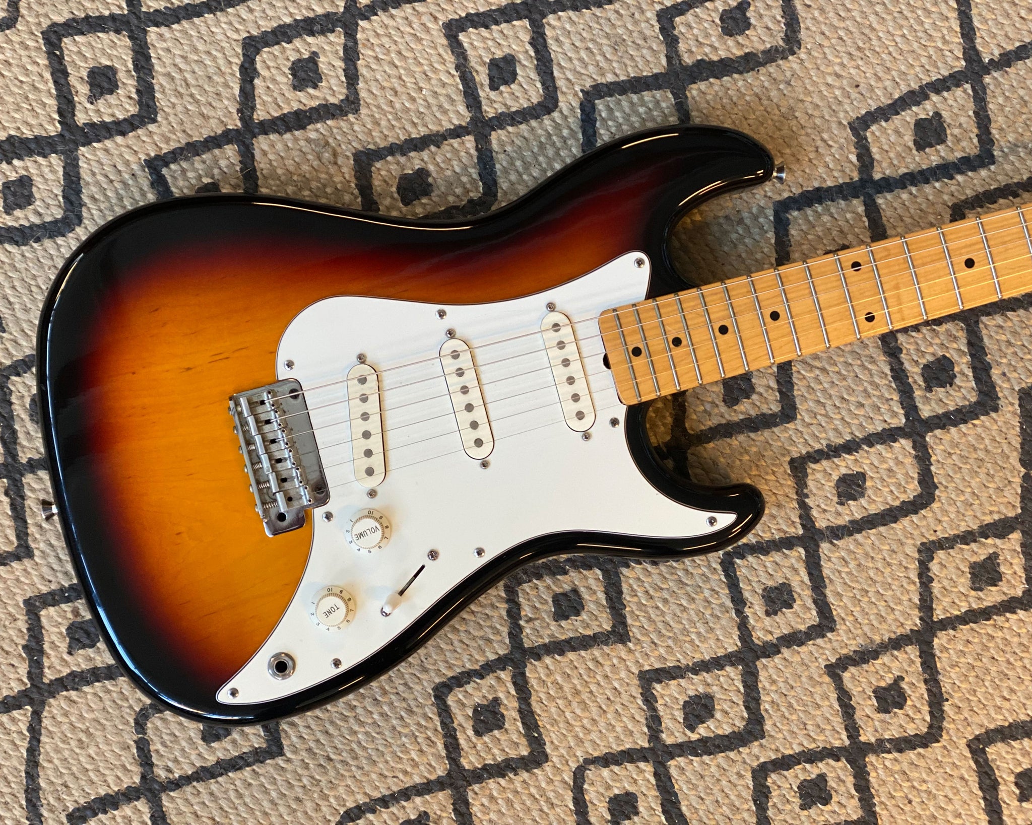 80s squire clearance strat