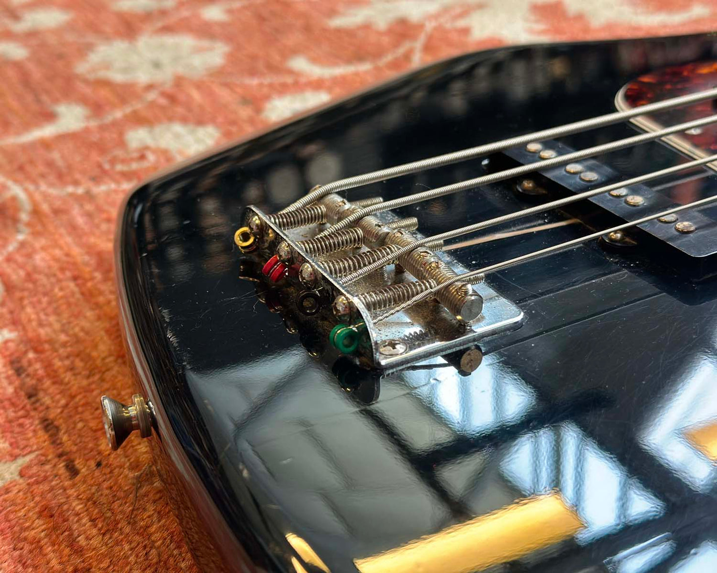 Squier by Fender JV '62 Reissue Jazz Bass