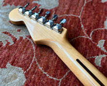 Load image into Gallery viewer, 1992 Squier by Fender Stratocaster - Made in Korea
