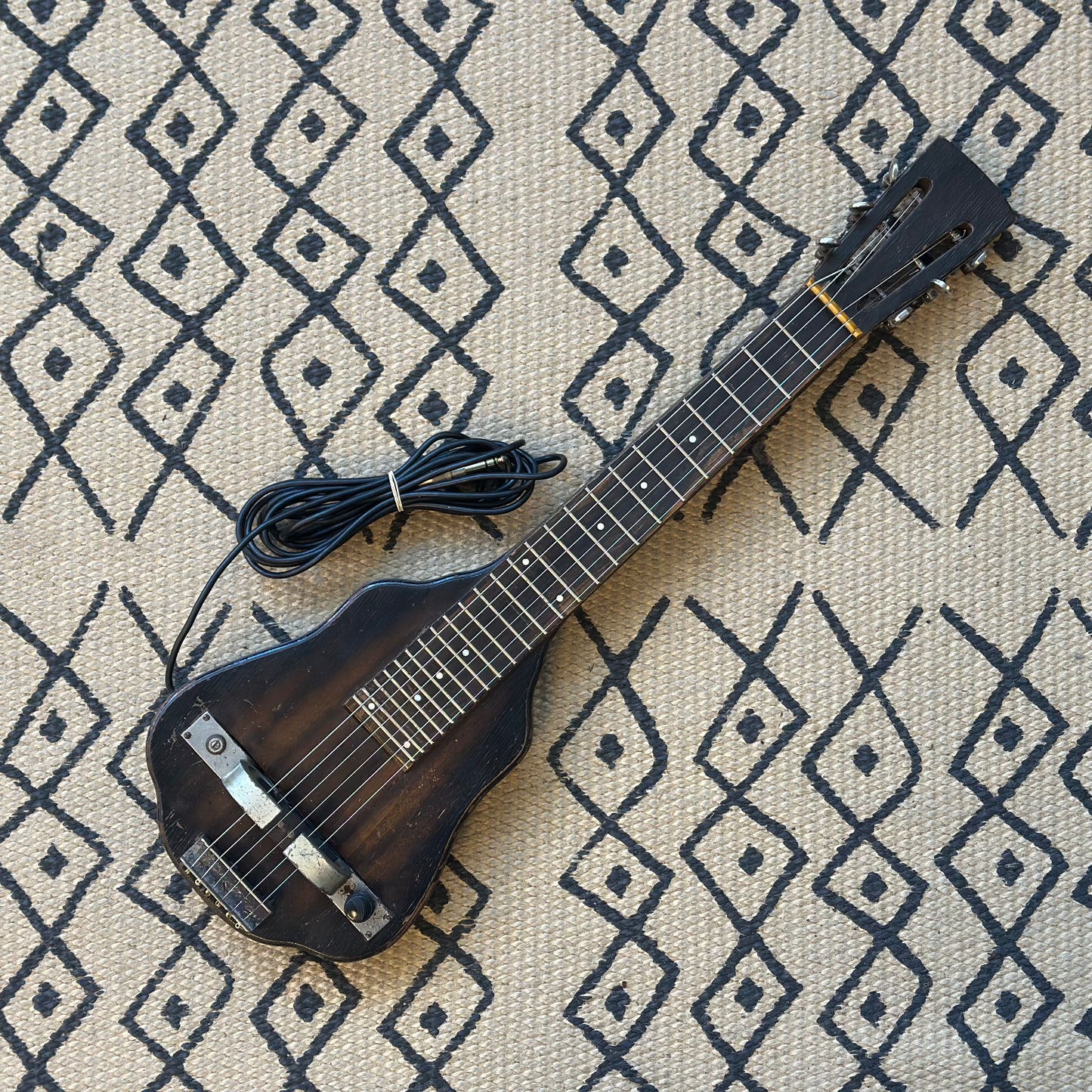 1930s - 1940s Stella Lap Steel - Horsehoe Pickup w/ OHSC