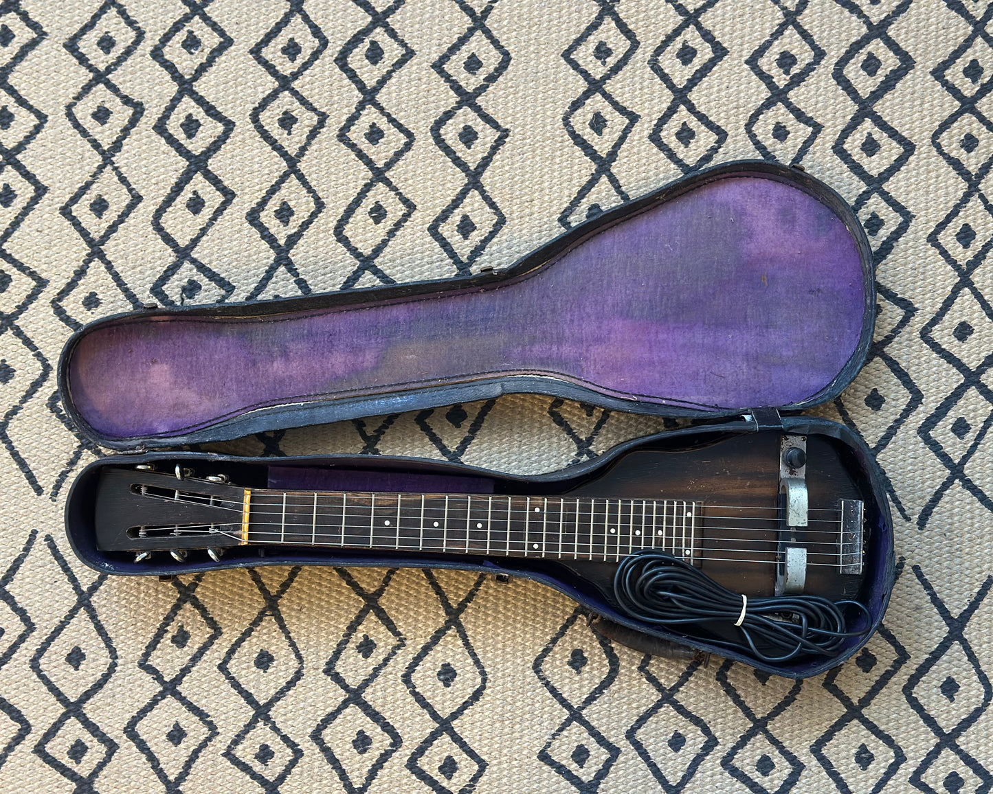 1930s - 1940s Stella Lap Steel - Horsehoe Pickup w/ OHSC