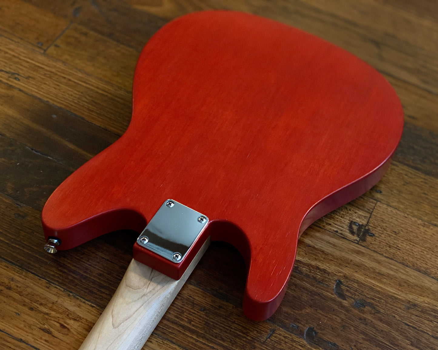 Stephenson 'Mani Bass' - Red Transparent Hard-Wax Stain 🇦🇺