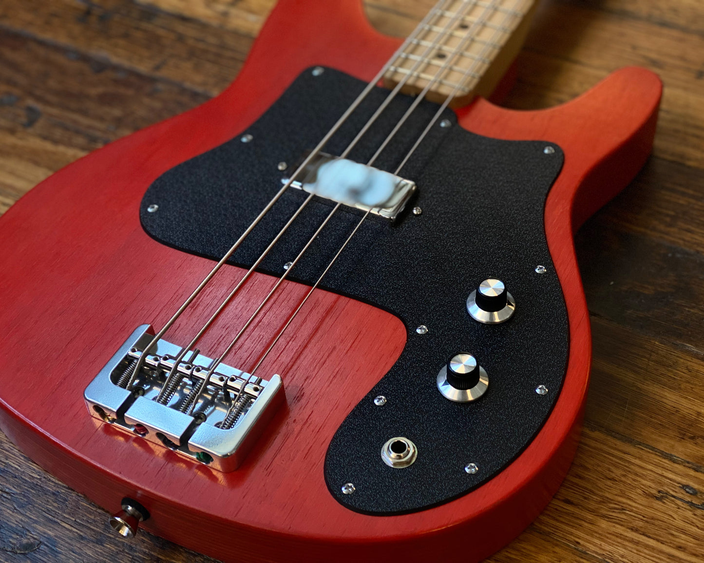 Stephenson 'Mani Bass' - Red Transparent Hard-Wax Stain 🇦🇺