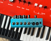 Load image into Gallery viewer, Strymon Big Sky
