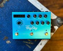 Load image into Gallery viewer, Strymon Big Sky Multi Reverb Effects Pedal
