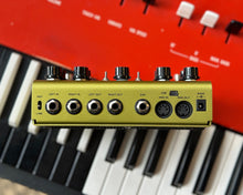 Load image into Gallery viewer, Strymon Volante
