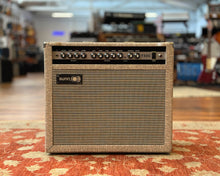 Load image into Gallery viewer, Sunn T50C 50-Watt Guitar Amplifier w/ Road Case
