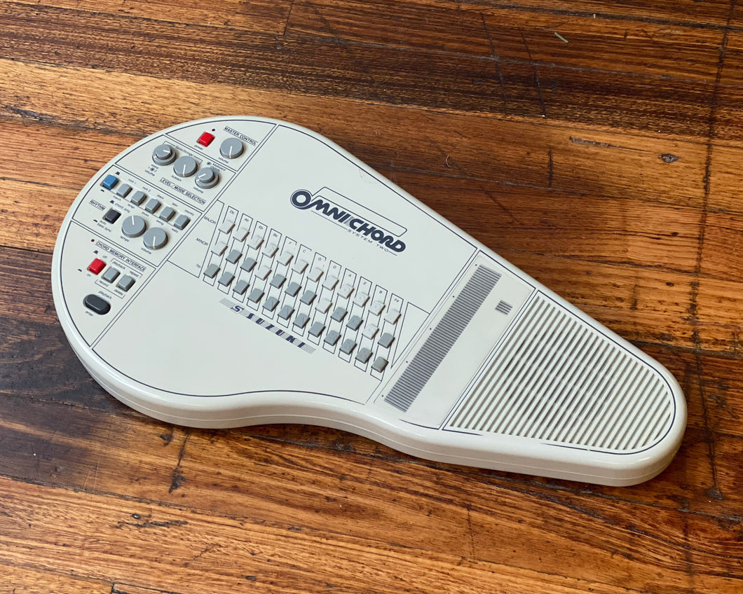 Suzuki Omnichord OM-84