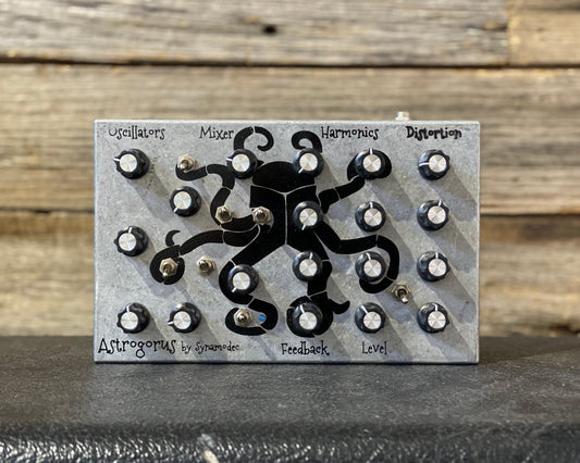 Synamodec Astrogorus Dynamic Synthesizer