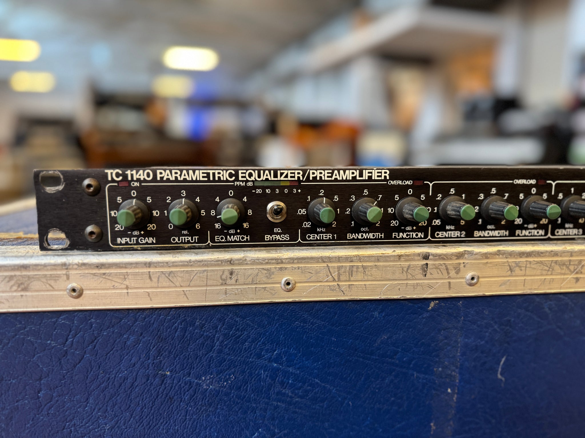 TC Electronic TC 1140 Parametric Equaliser/Preamplifier