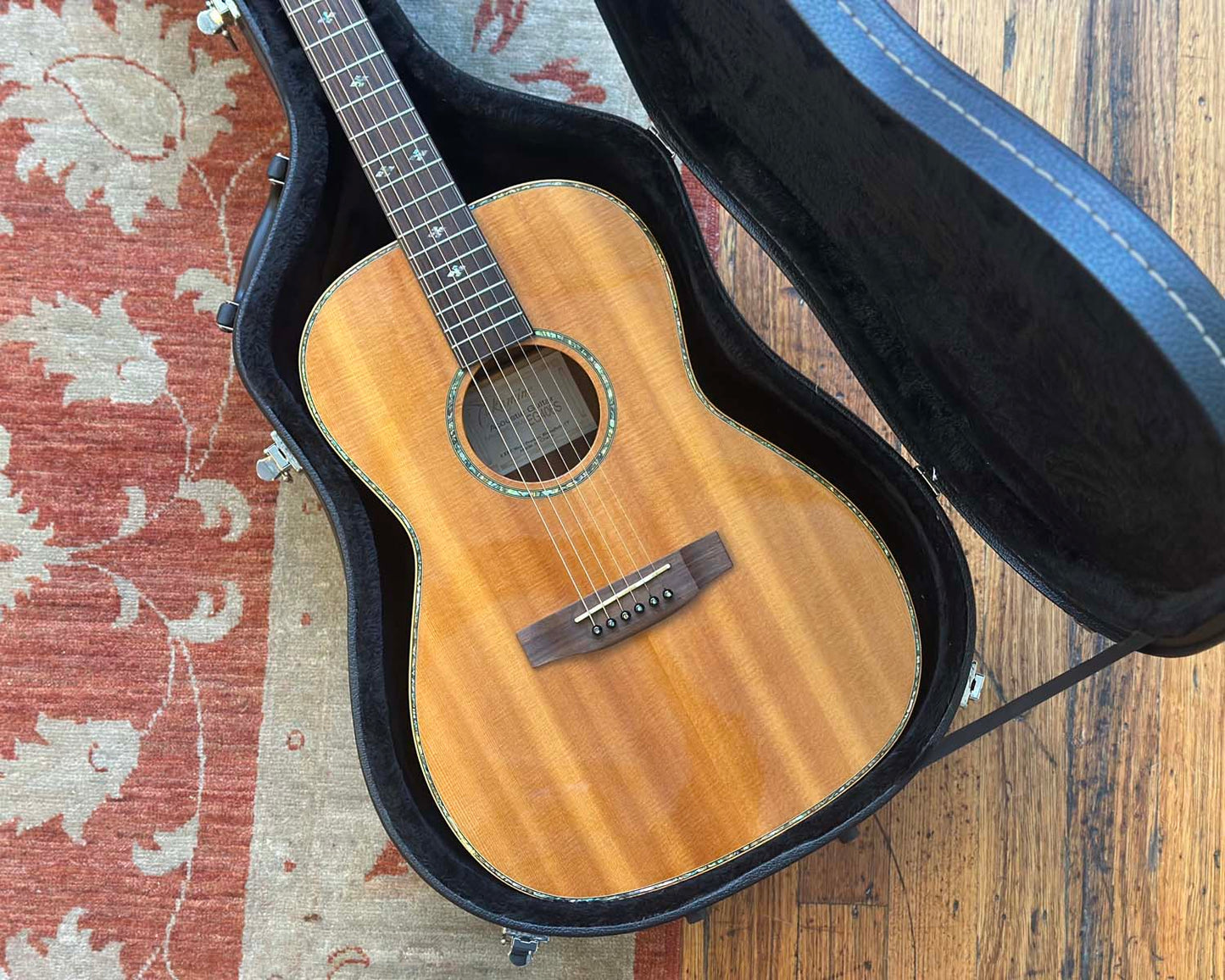 Takamine EG406S Parlour Acoustic w/ Pickup