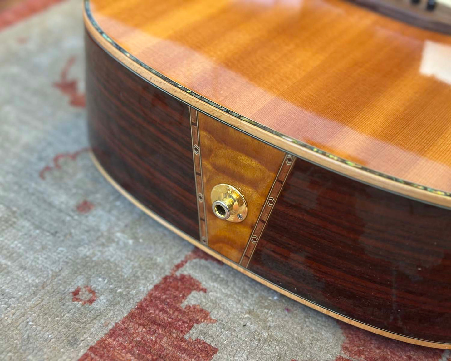 Takamine EG406S Parlour Acoustic w/ Pickup