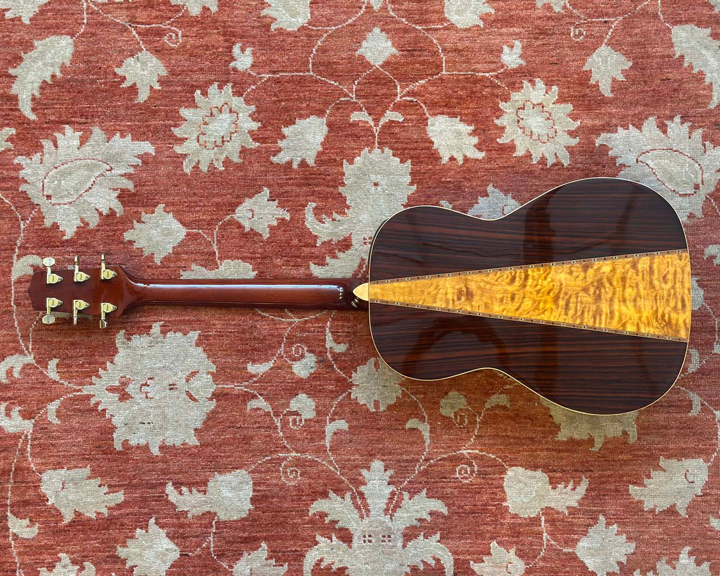 Takamine EG406S Parlour Acoustic w/ Pickup