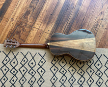 Load image into Gallery viewer, Tanglewood Java TWJP E - Electric Parlor Guitar
