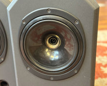 Load image into Gallery viewer, Tannoy System 800 Nearfield Studio Monitors
