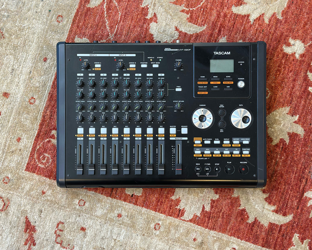 Tascam Digital Portastudio DP-02CF