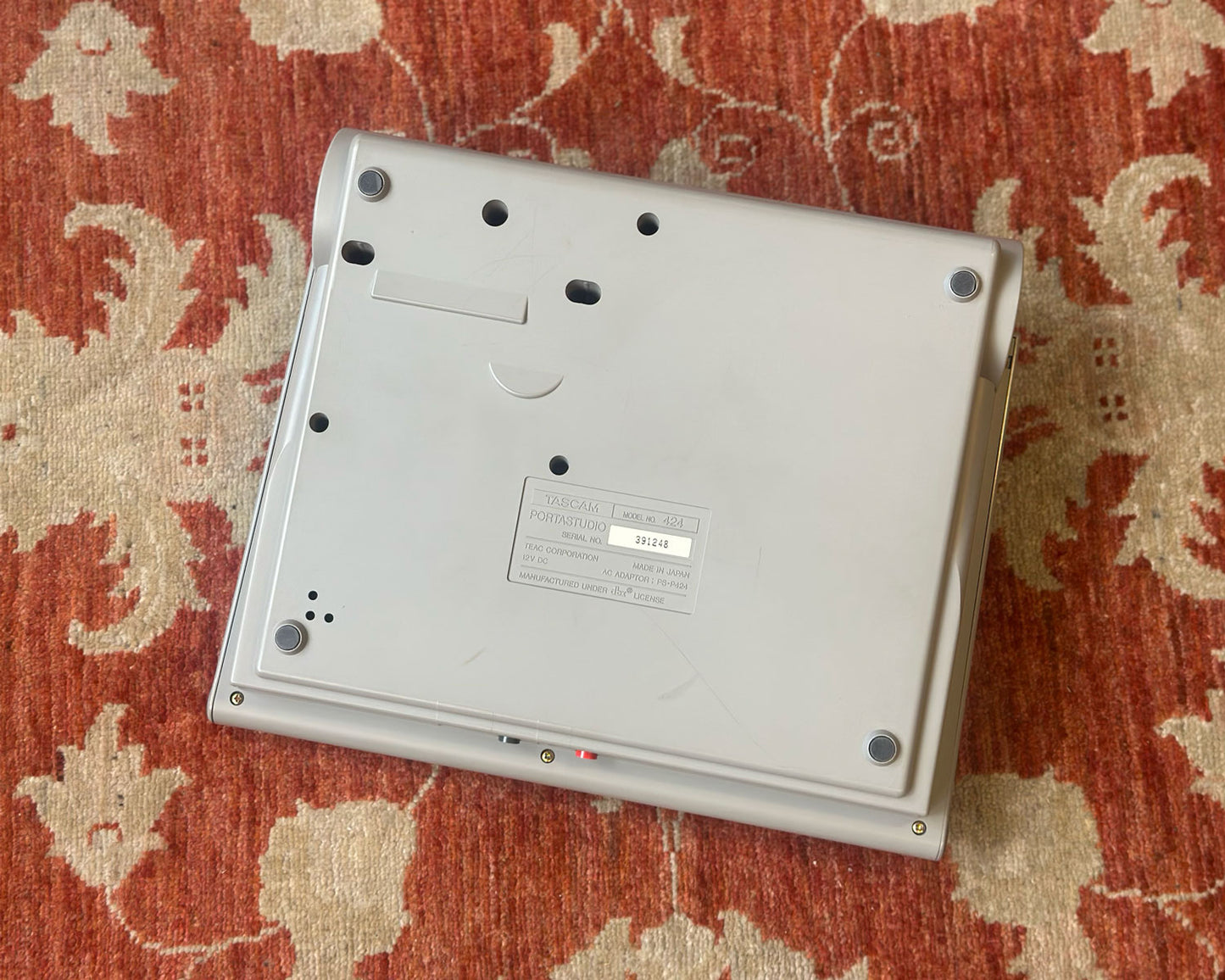 Tascam Portastudio 424