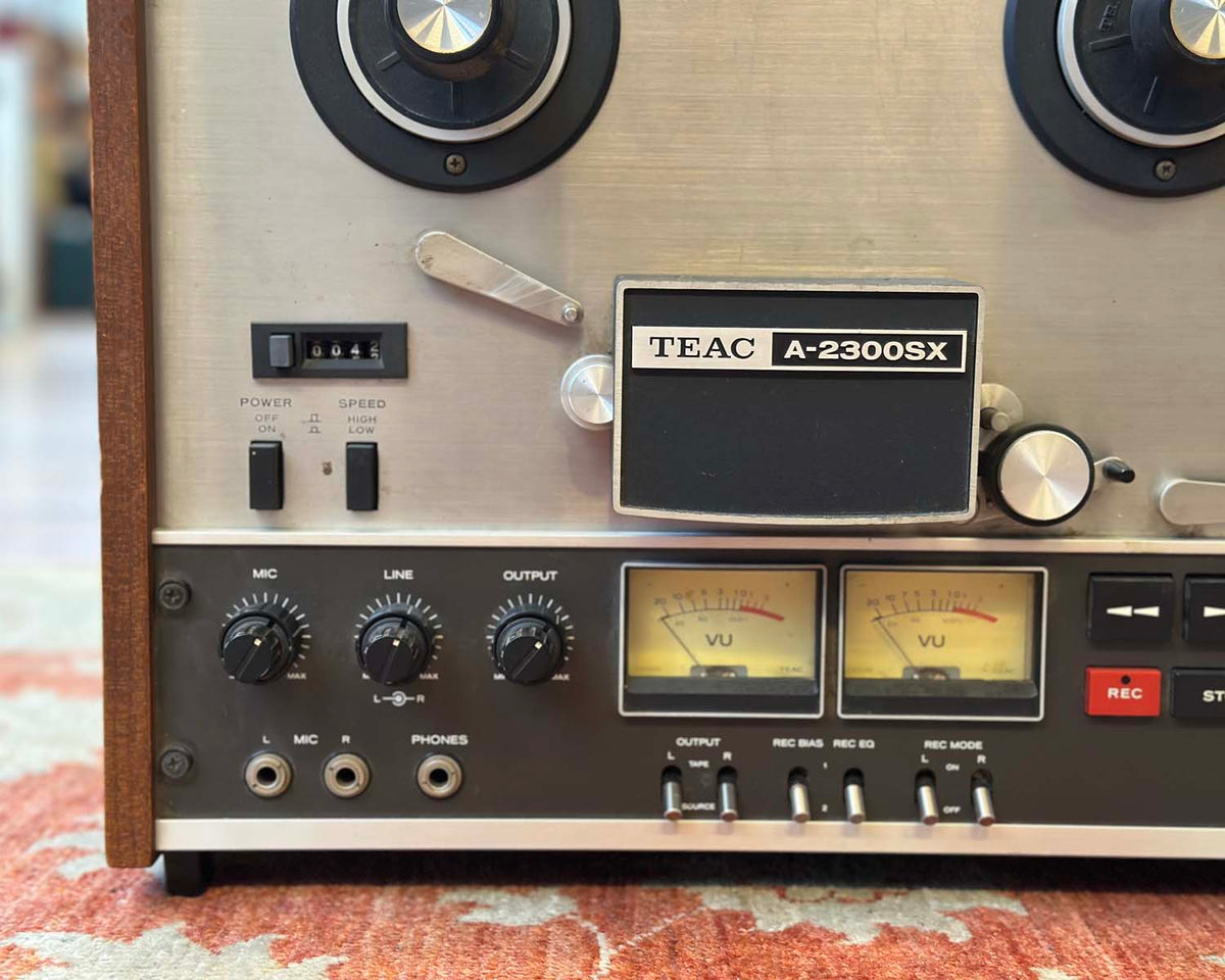 Teac A-2300SX