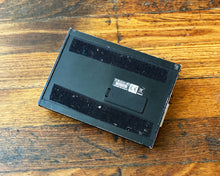 Load image into Gallery viewer, Tech 21 SansAmp Programmable Bass Driver DI
