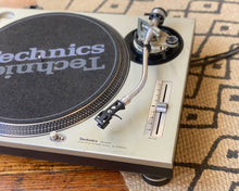 Load image into Gallery viewer, Technics SL-1200 MK2 Quartz Direct Drive DJ Turntable
