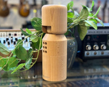 Load image into Gallery viewer, Teenage Engineering Choir - Bogdan
