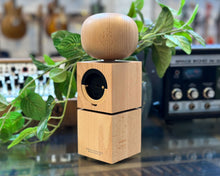 Load image into Gallery viewer, Teenage Engineering Choir - Miki
