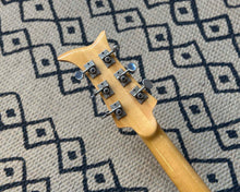 Load image into Gallery viewer, &#39;60s Teisco V-2 Vamper Made in Japan
