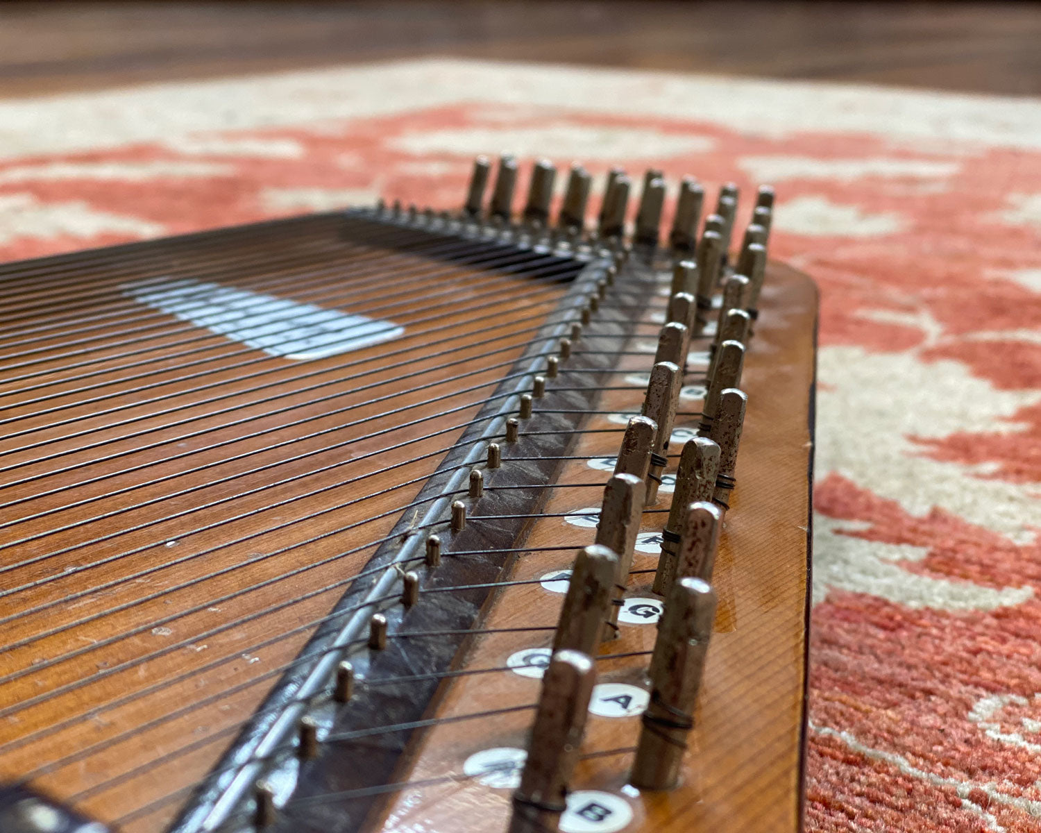 Tokai Gakki Chroma Harp Autoharp – Found Sound