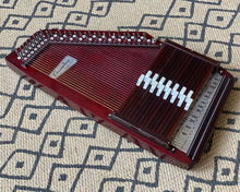 Load image into Gallery viewer, Tokai Gakki Chroma Harp Autoharp
