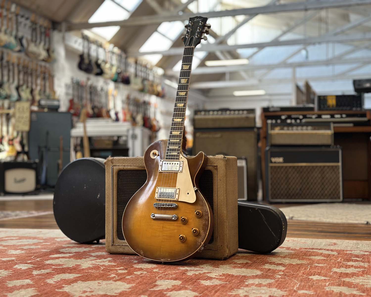 1980 Tokai Reborn Old - '58 Burst Lawsuit / LS-120 - Open Book