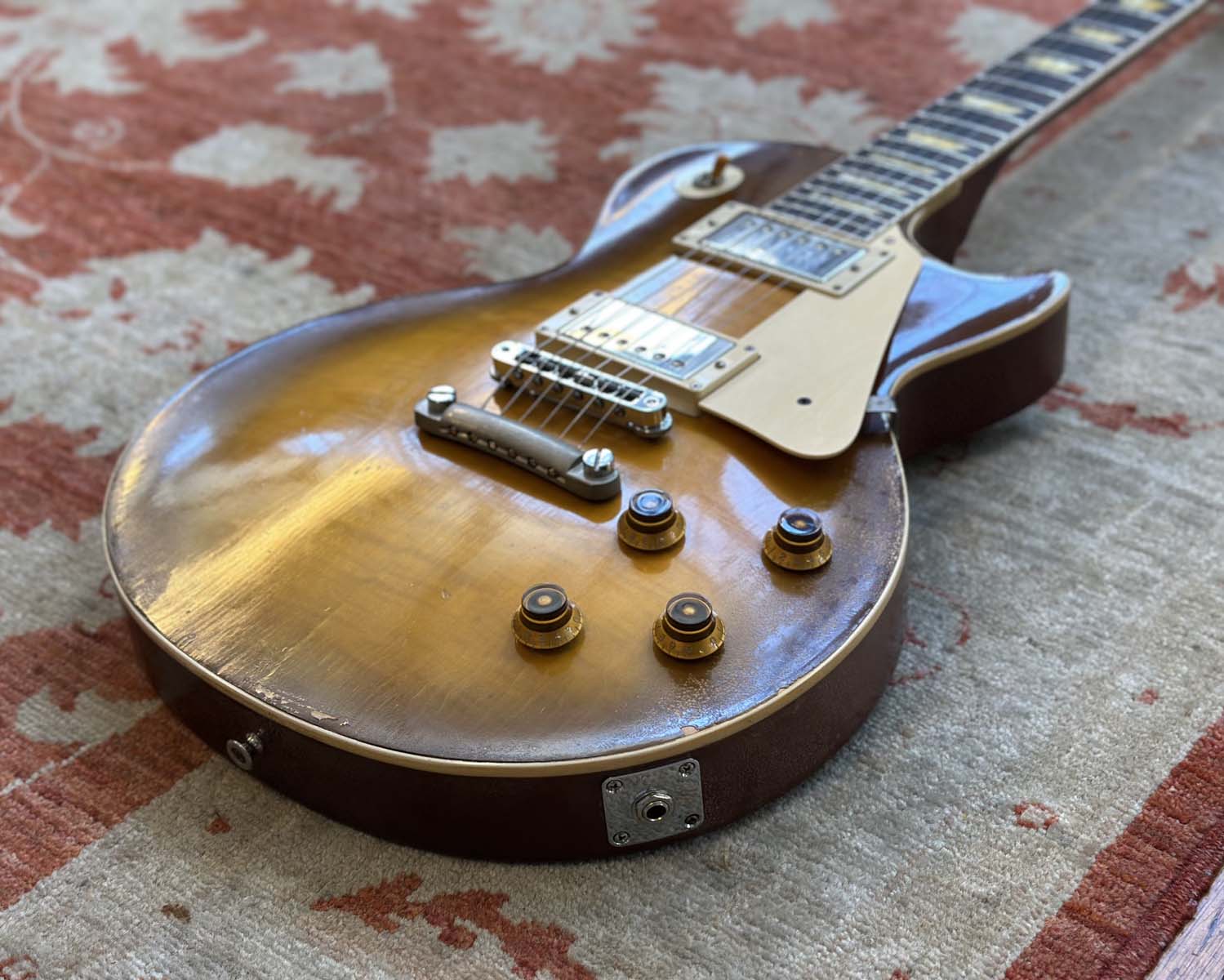 1980 Tokai Reborn Old - '58 Burst Lawsuit / LS-120 - Open Book