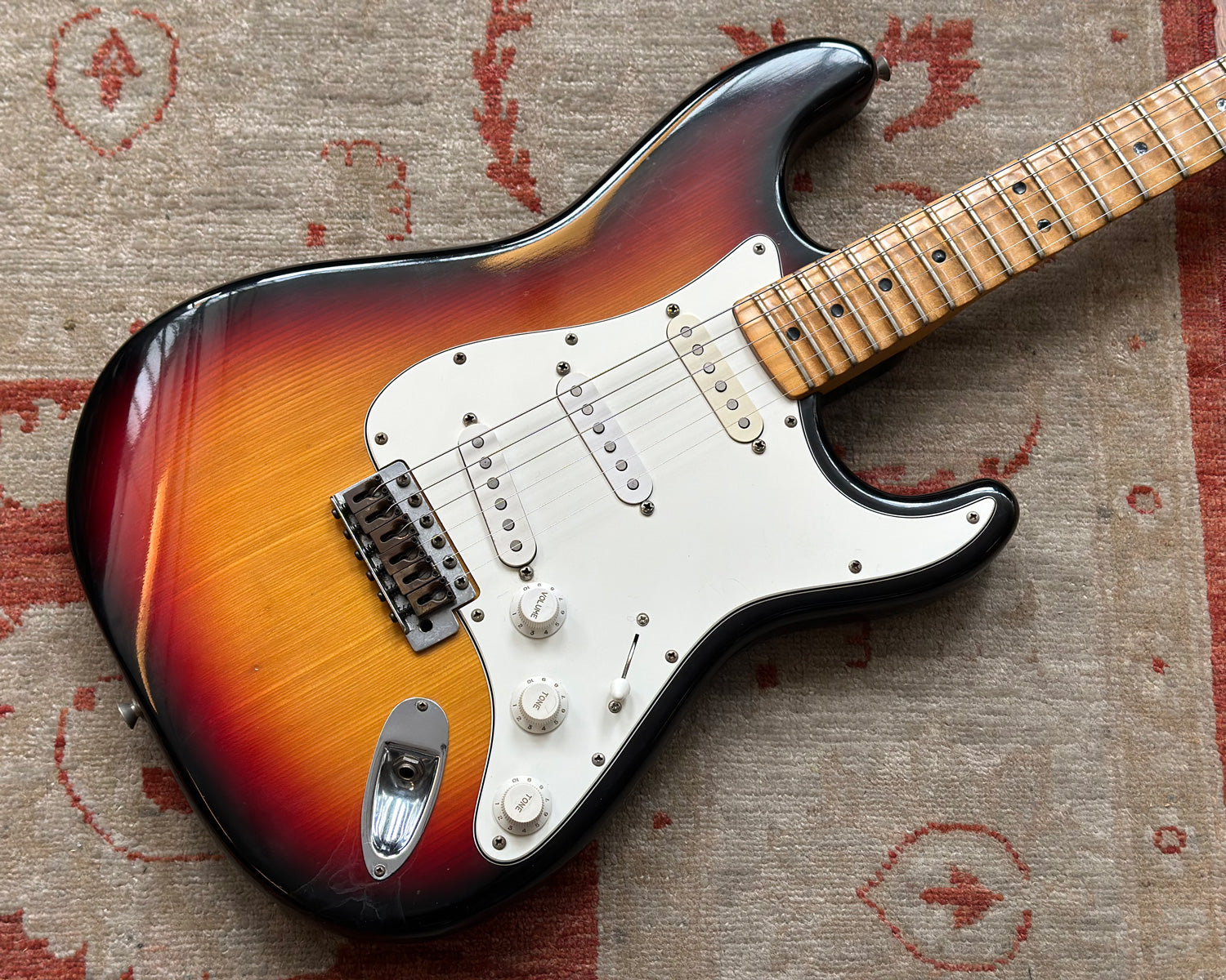 Tokai Silver Star SS40 Modified w/Scalloped Frets w/ OHSC