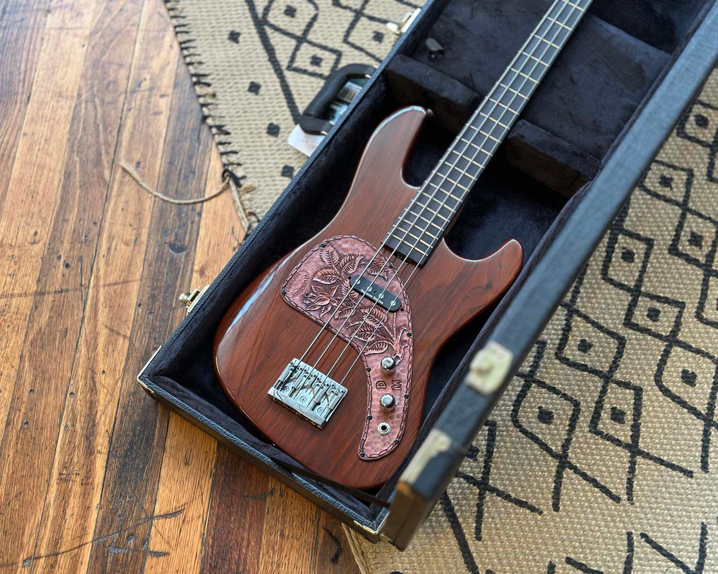Tomkins Dusty Mann Signature 'The Dustyman' Custom 3/4 Bass - Made in Australia