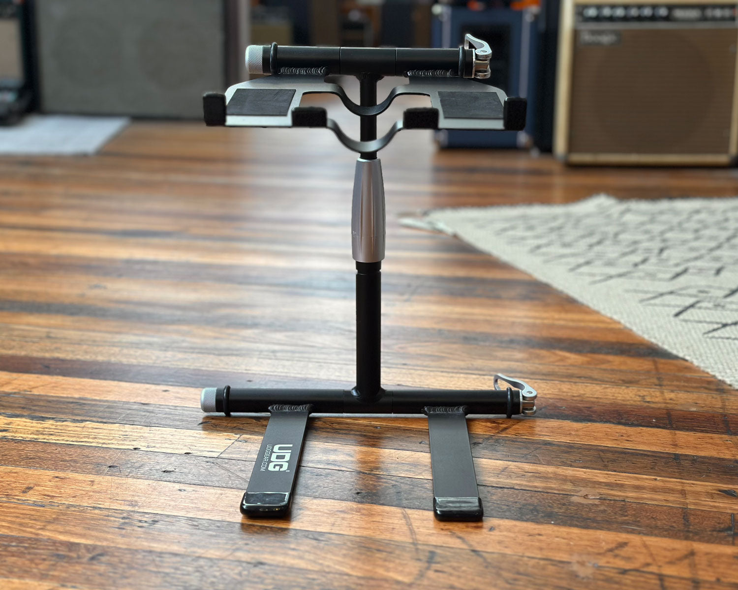 UDG Creator Laptop Controller Stand – Found Sound
