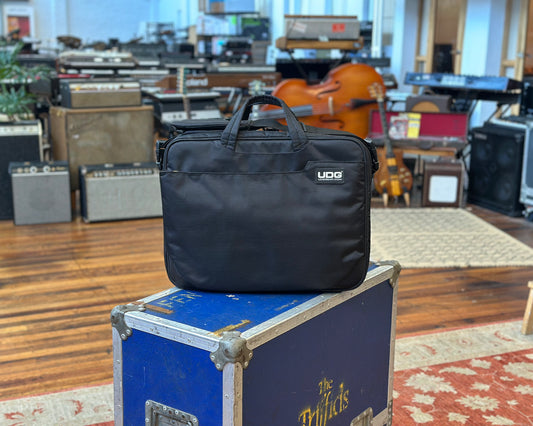UDG Ultimate MIDI Controller SlingBag Medium