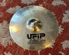 Load image into Gallery viewer, UFip Brilliant Series 17&quot; Crash

