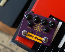 Load image into Gallery viewer, King Of Clone - High Gain! w/ JRC4508D + Carbon Comp Resistors
