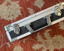 Load image into Gallery viewer, Pedal Board / Case
