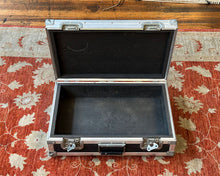 Load image into Gallery viewer, Pedal Board Road Case
