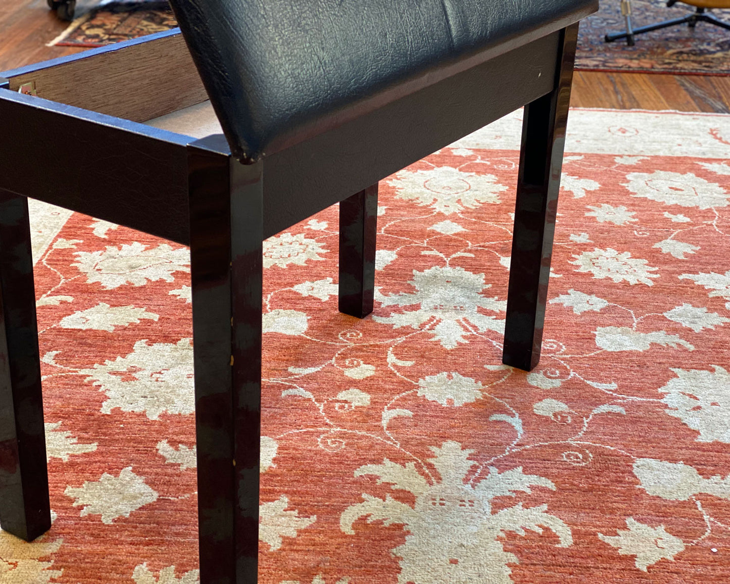 Piano Bench w/Storage Compartment