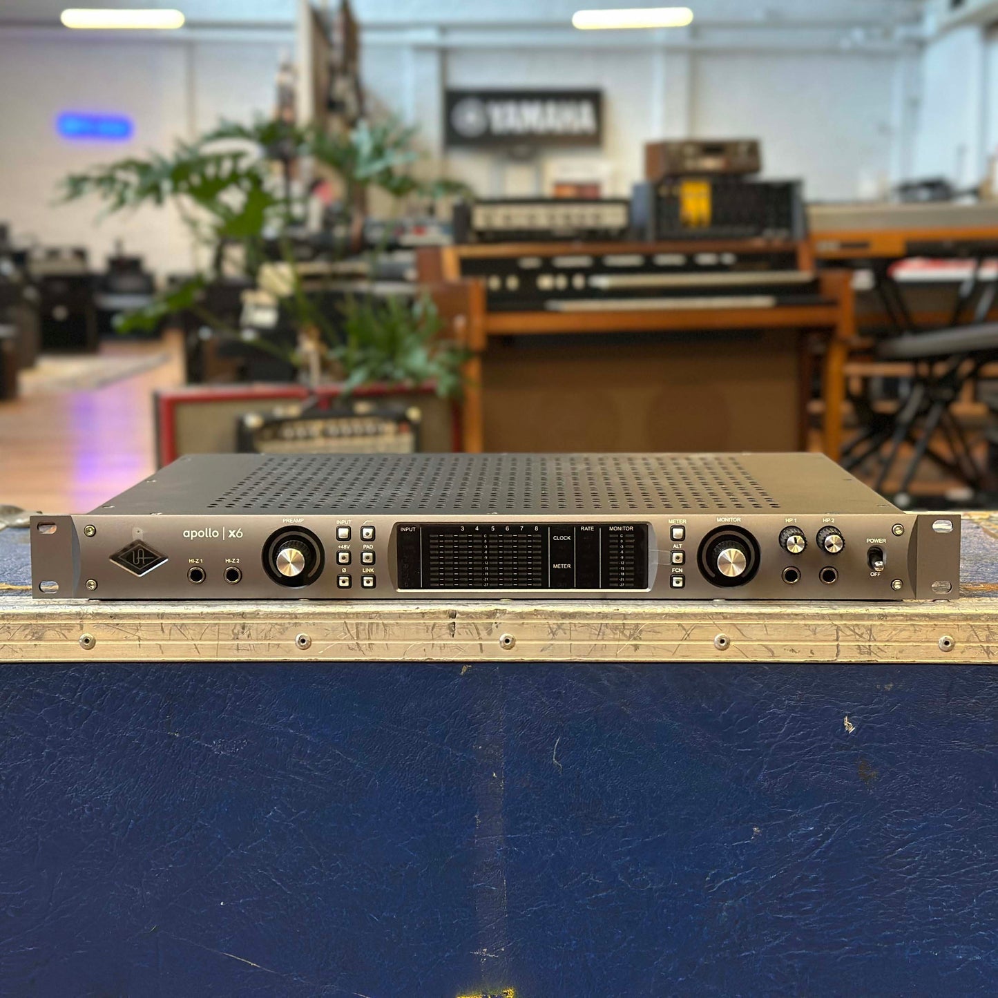 Universal Audio Apollo x6 Thunderbolt 3 Audio Interface