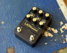 Load image into Gallery viewer, Universal Audio Lion 68 Super Lead / Plexi Amp Pedal
