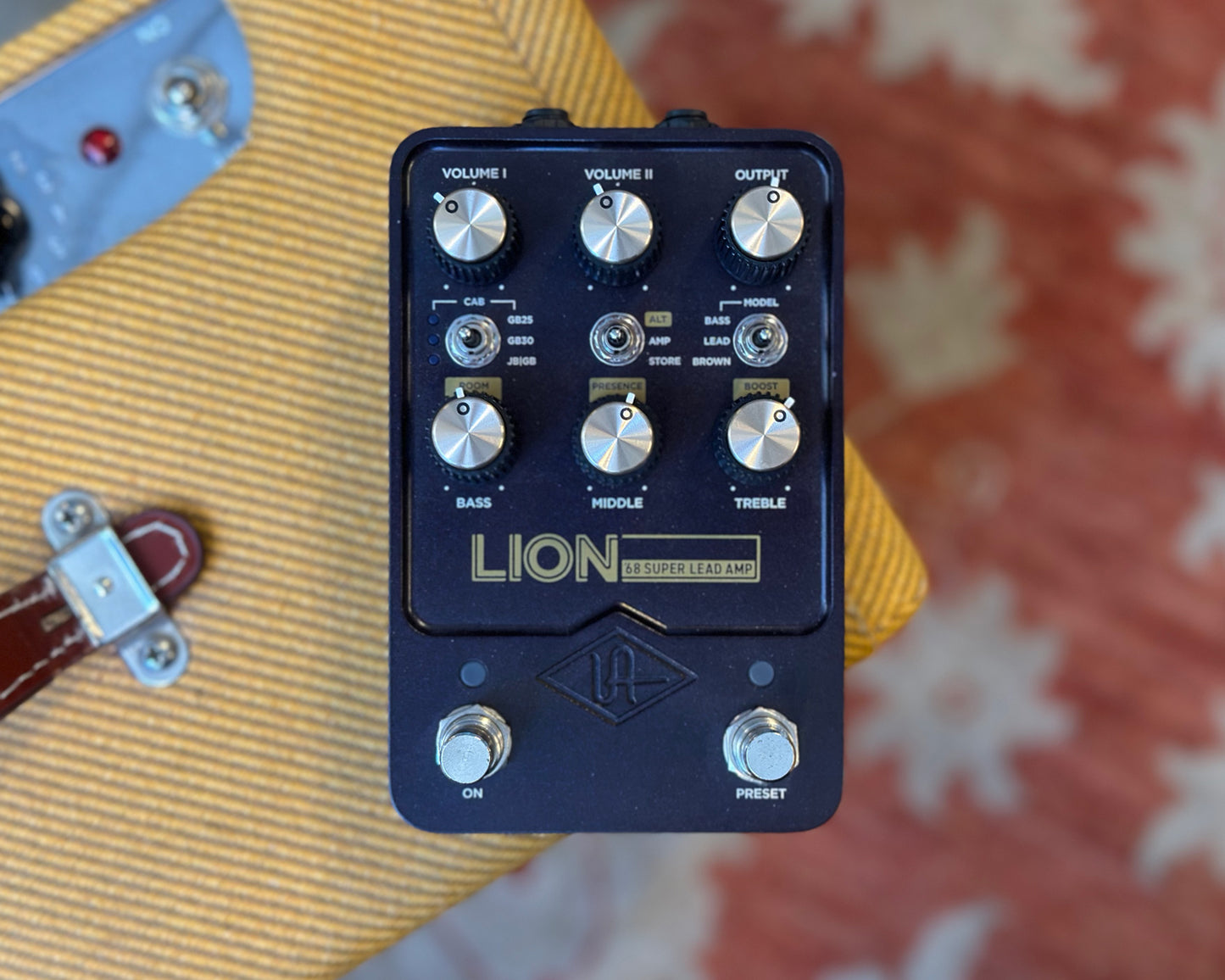 Universal Audio Lion 68 Super Lead / Plexi Amp Pedal