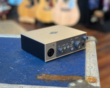 Load image into Gallery viewer, Universal Audio Volt 1 USB Audio Interface
